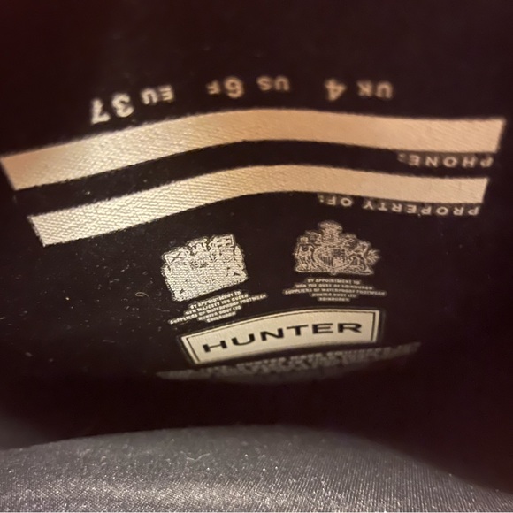 Hunter Women's Original Tall Gloss Rain Boots (size 6) - Picture 4 of 5